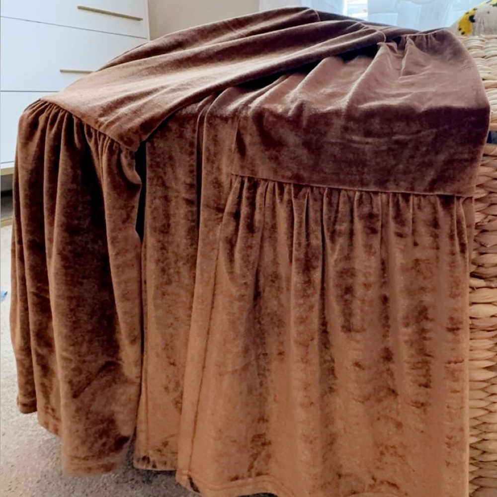 Luukse Brown Velvet Pants